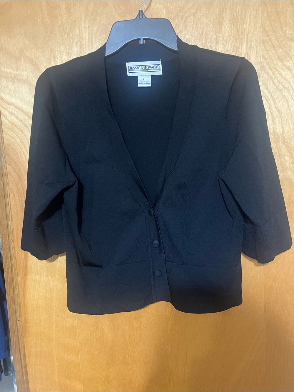 Jessica Howard Black 3 Button Women’s Shrug Cardigan XL